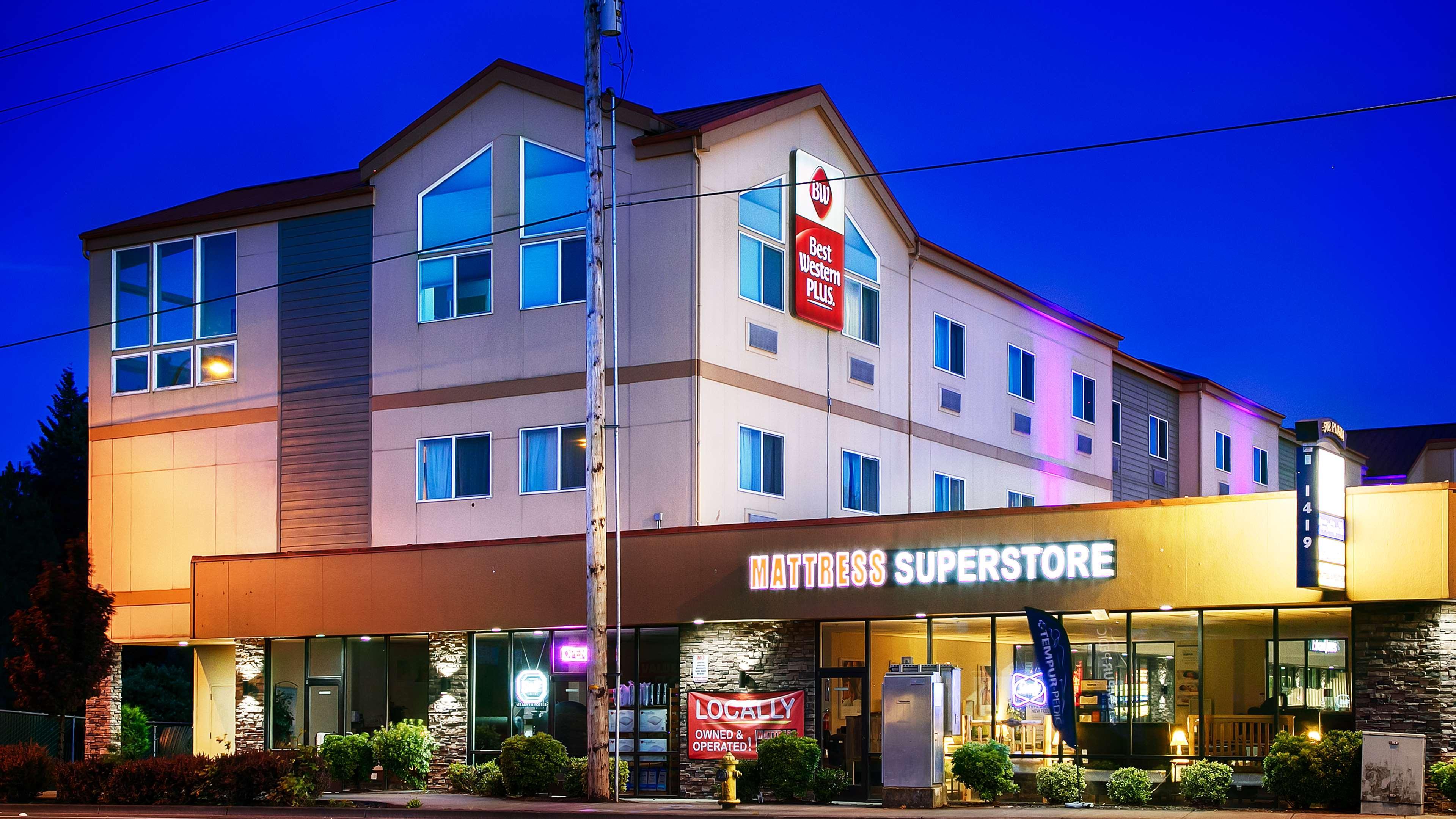 Best Western Plus Battleground Inn & Suites Battle Ground Extérieur photo
